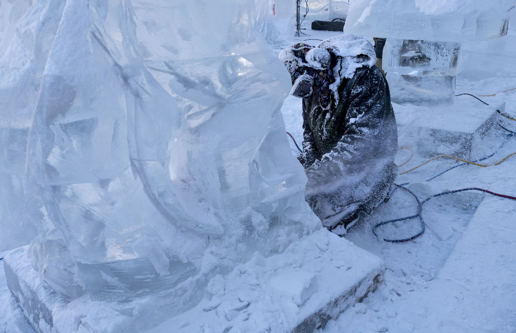 020920-icesculpting 14.jpg